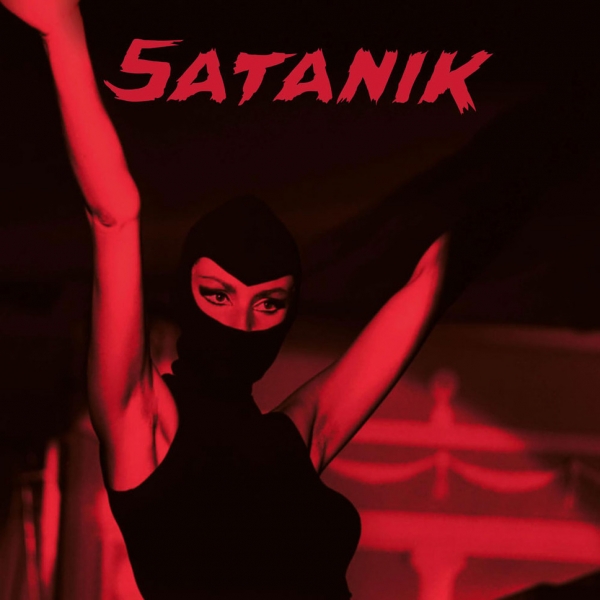 0742_Satanik